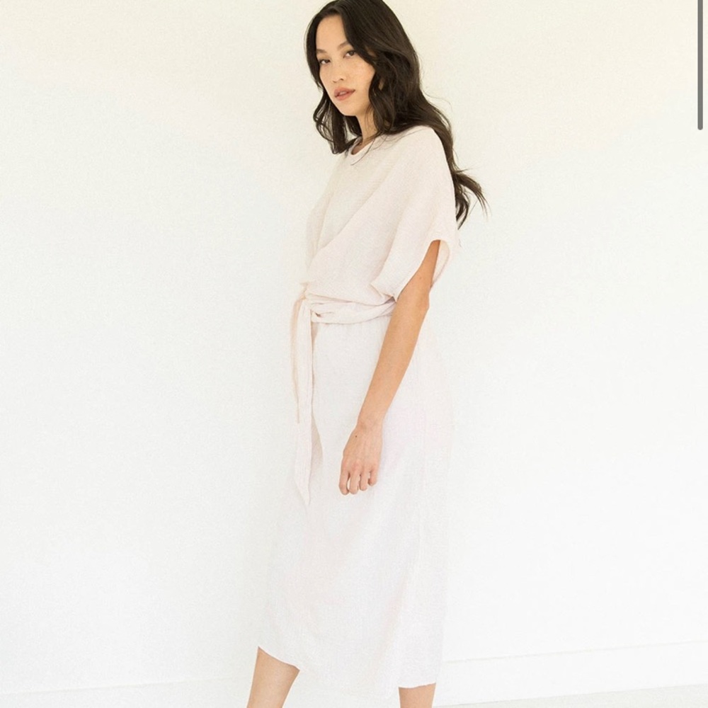 Suunday Dolman Dress in Eggnog